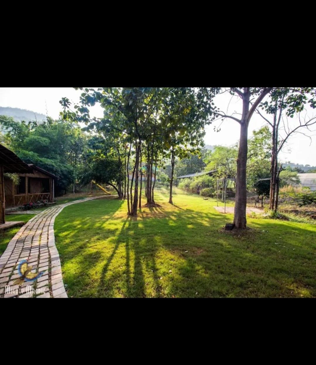 Madhura Farms คาร์จัต ภายนอก รูปภาพ